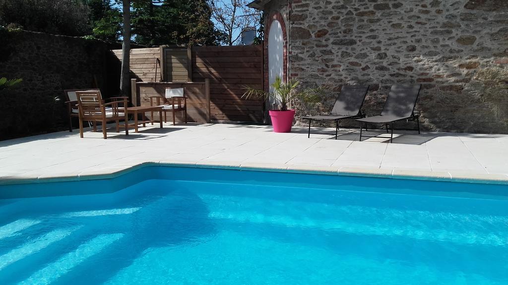 Manoir De La Baronnie Bed & Breakfast แซ็งต์มาโล ภายนอก รูปภาพ